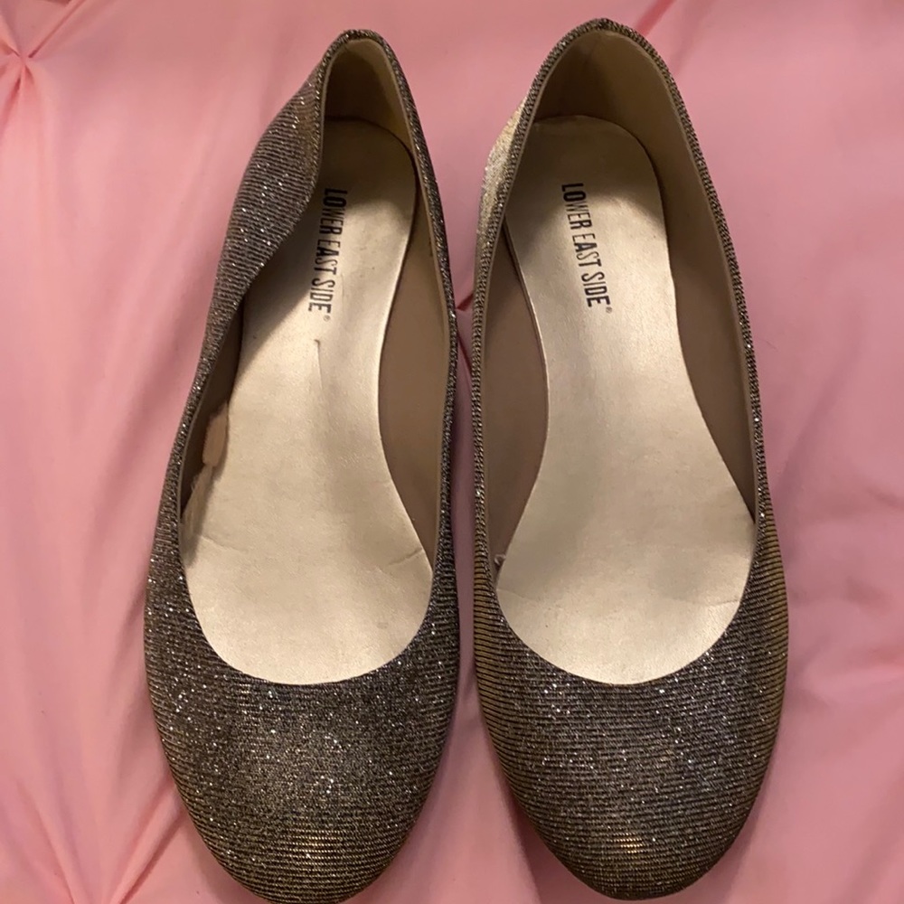 Gold sparkle ballet flats NWOT
